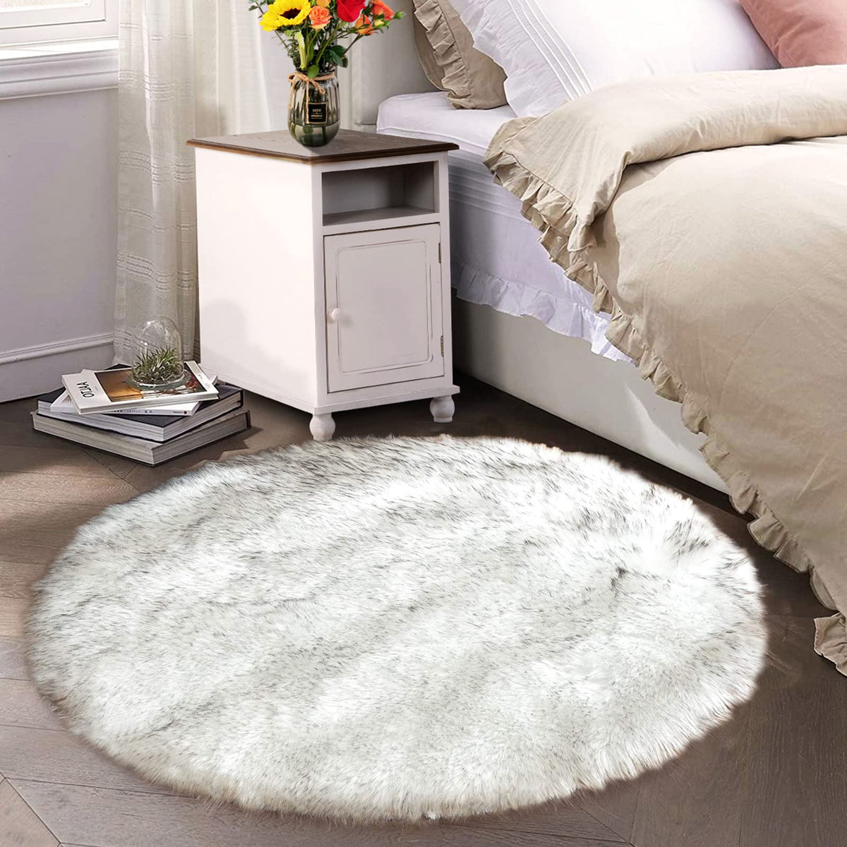 Latepis White Faux Fur Sheepskin Rug 4x6 for Living Room, Fuzzy Rugs Fluffy Washable Rug for Bedroom, Playroom, Luxury Room Decor, Rectangle