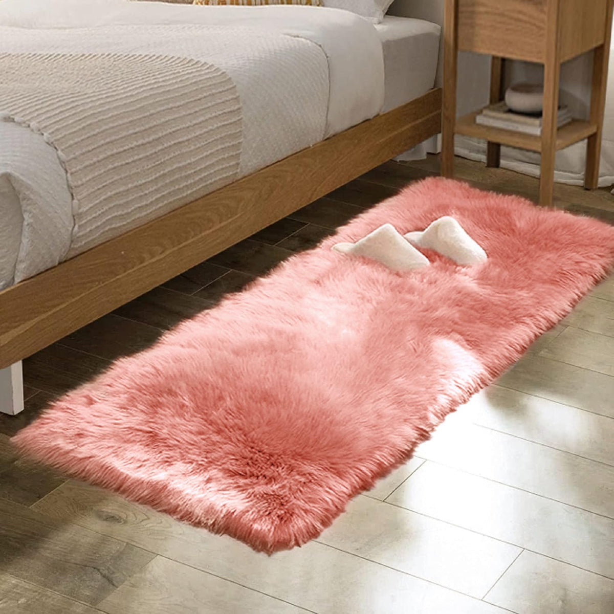 ORINOVA White Faux Sheepskin Fuzzy Fur Rugs for Bedroom Small Machine Washable Fluffy Area Rugs for Living Room 2x4 Shag Nursery Rug