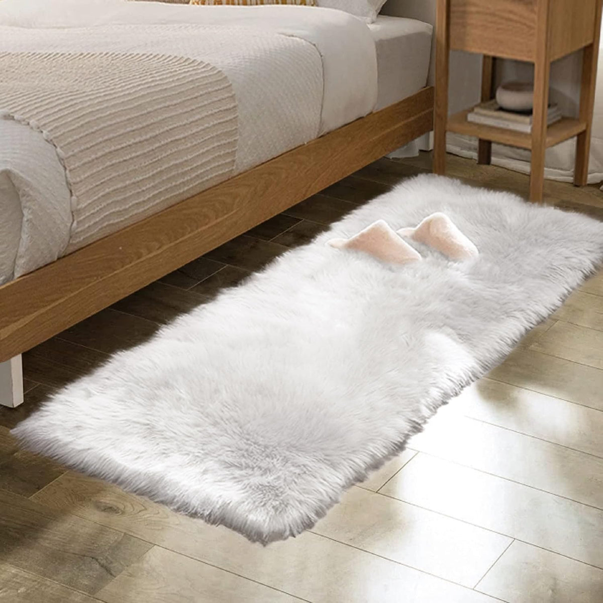 ORINOVA White Faux Sheepskin Fuzzy Fur Rugs for Bedroom Small Machine Washable Fluffy Area Rugs for Living Room 2x4 Shag Nursery Rug