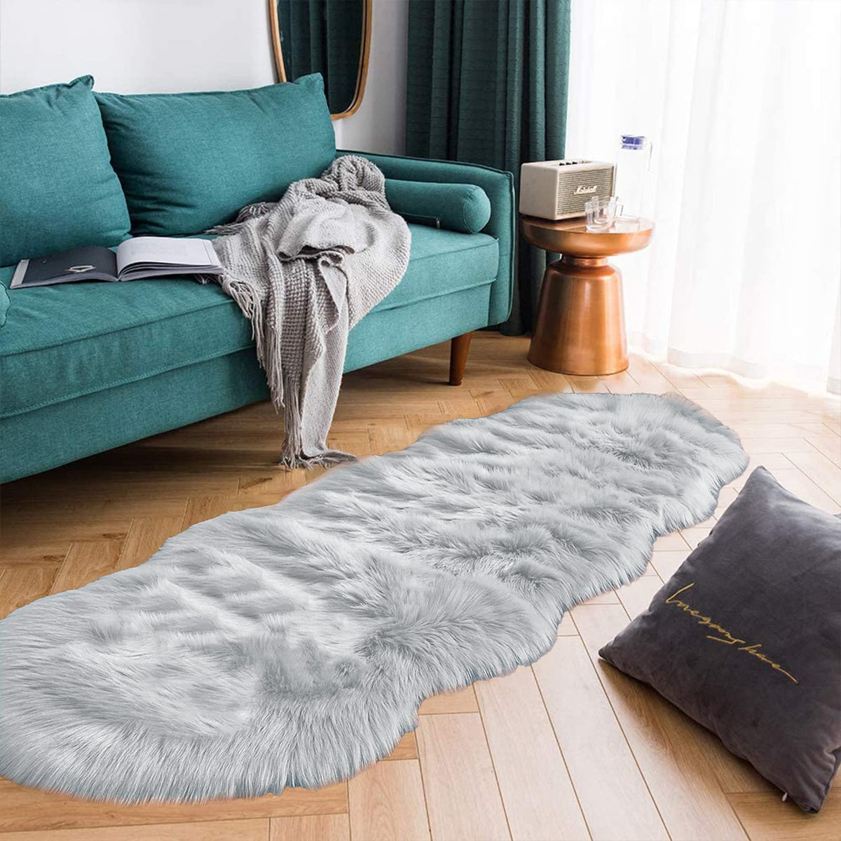 Latepis White Faux Fur Sheepskin Rug 4x6 for Living Room, Fuzzy Rugs Fluffy Washable Rug for Bedroom, Playroom, Luxury Room Decor, Rectangle