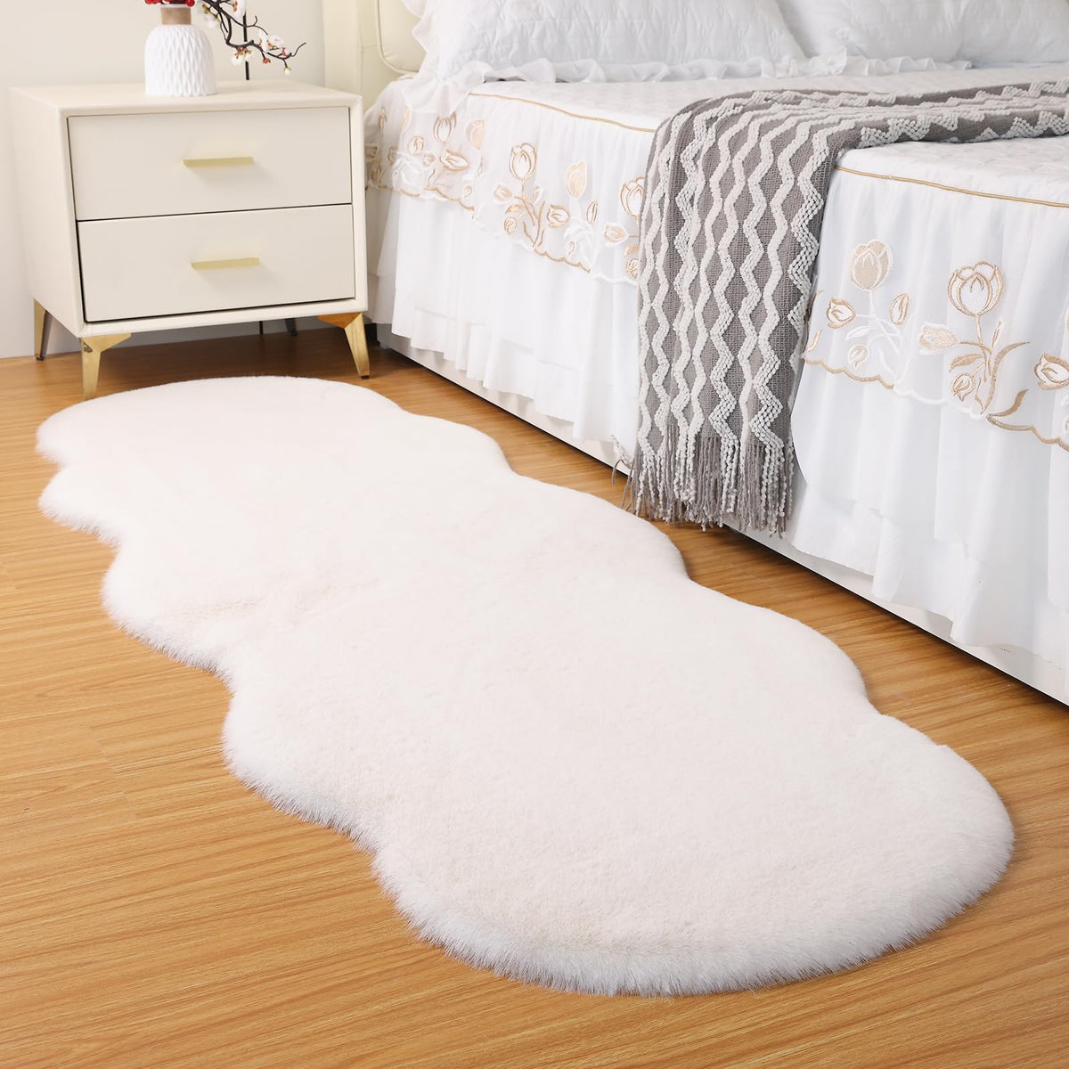 Fluffy Faux Rabbit Fur Rug 2'x6ft Beige Non-Slip Washable Mat Bedroom Living Room