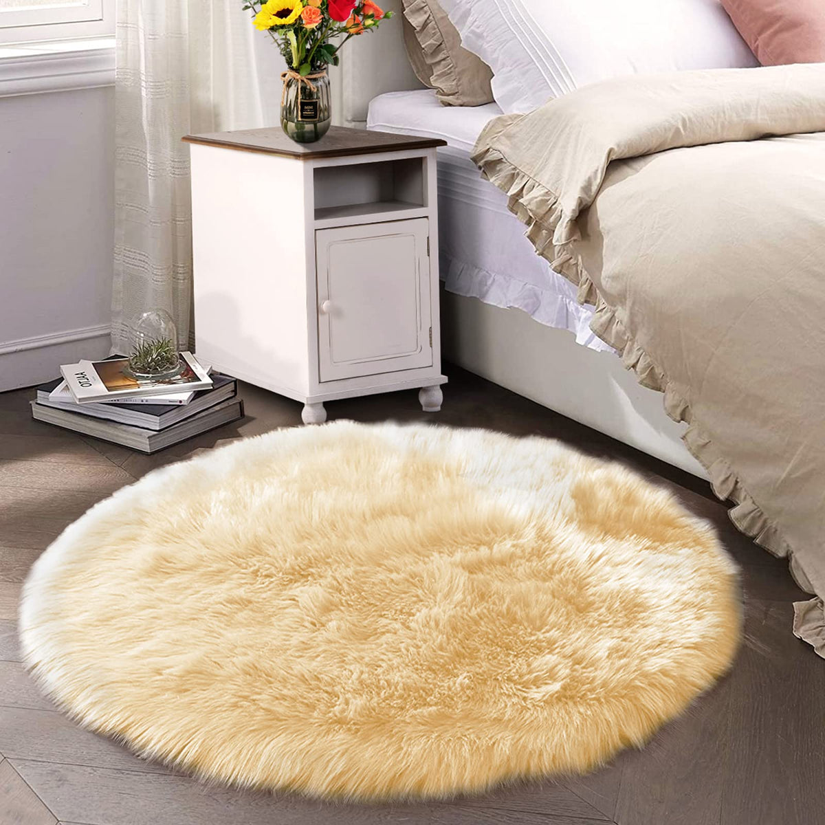 Latepis White Faux Fur Sheepskin Rug 4x6 for Living Room, Fuzzy Rugs Fluffy Washable Rug for Bedroom, Playroom, Luxury Room Decor, Rectangle