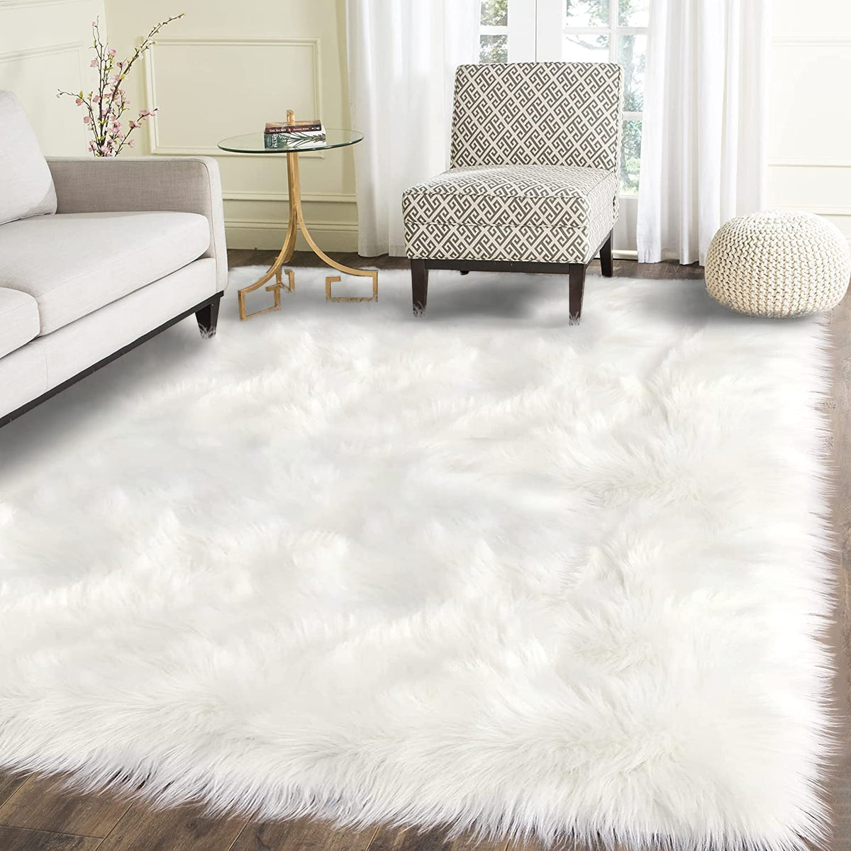 Latepis White Faux Fur Sheepskin Rug 4x6 for Living Room, Fuzzy Rugs Fluffy Washable Rug for Bedroom, Playroom, Luxury Room Decor, Rectangle