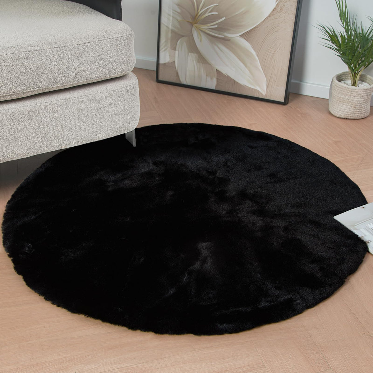 ORINOVA White Faux Bunny Fluffy Fur Rug Washable Area Rugs for Living Room Nursery Rugs for Bedroom 2x3 Rectange Rug Cute Home Décor