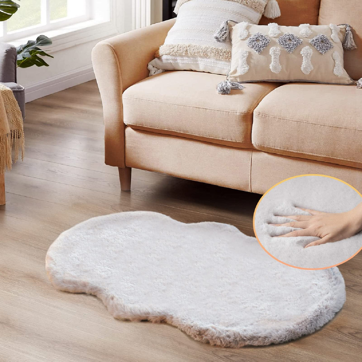 ORINOVA White Faux Bunny Fluffy Fur Rug Washable Area Rugs for Living Room Nursery Rugs for Bedroom 2x3 Rectange Rug Cute Home Décor