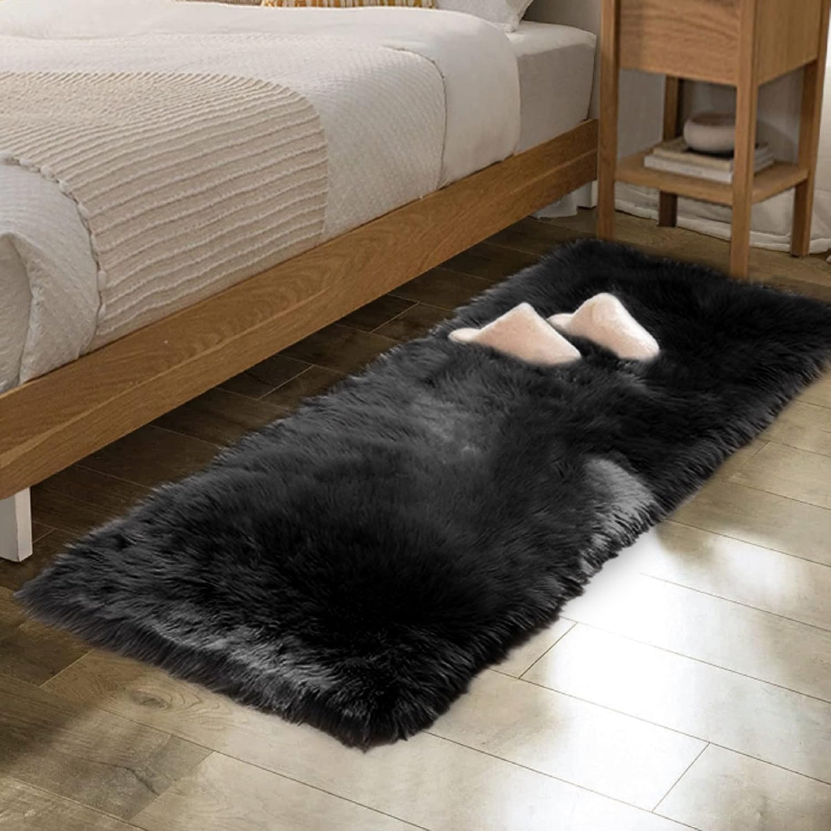ORINOVA White Faux Sheepskin Fuzzy Fur Rugs for Bedroom Small Machine Washable Fluffy Area Rugs for Living Room 2x4 Shag Nursery Rug