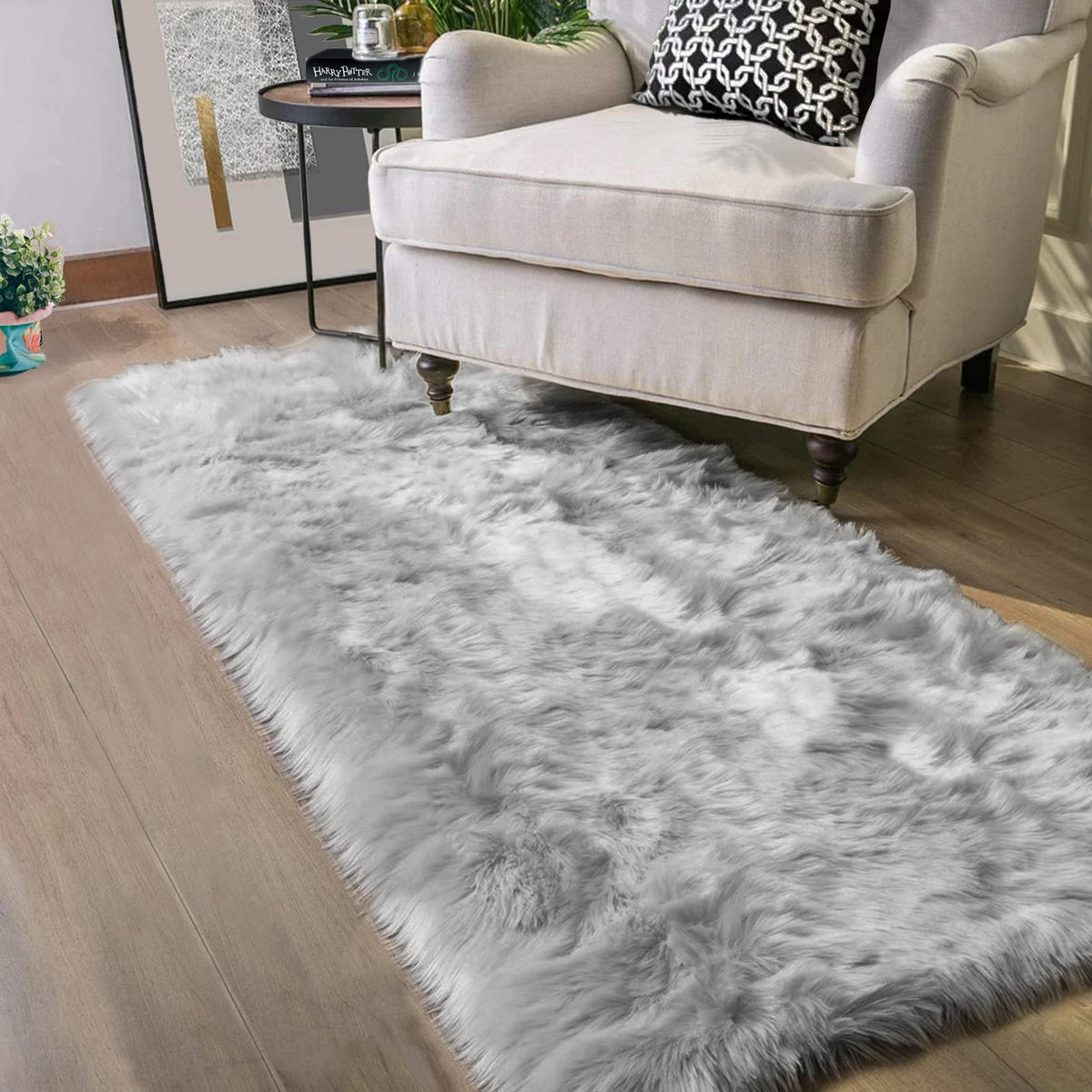 Latepis White Faux Fur Sheepskin Rug 4x6 for Living Room, Fuzzy Rugs Fluffy Washable Rug for Bedroom, Playroom, Luxury Room Decor, Rectangle