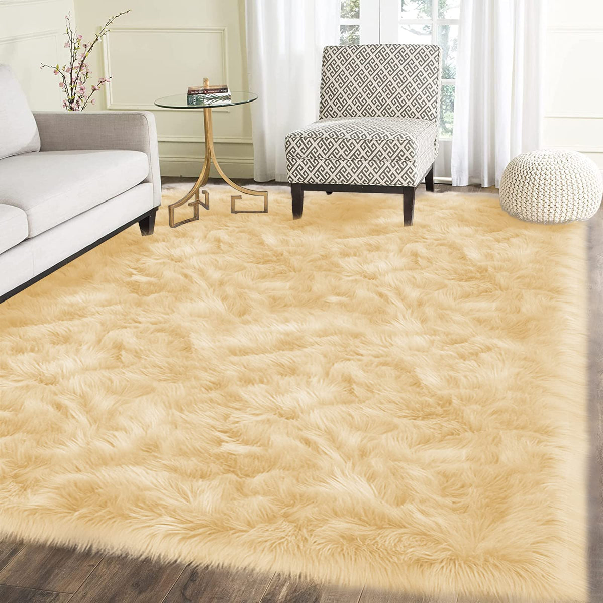 Latepis White Faux Fur Sheepskin Rug 4x6 for Living Room, Fuzzy Rugs Fluffy Washable Rug for Bedroom, Playroom, Luxury Room Decor, Rectangle