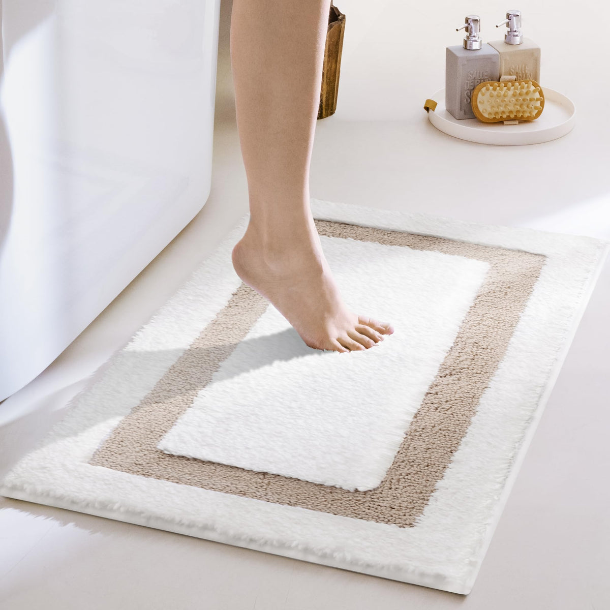 GRANNY SAYS Gray Bathroom Rug 16" x 24", Non-Slip Microfiber Bath Mat