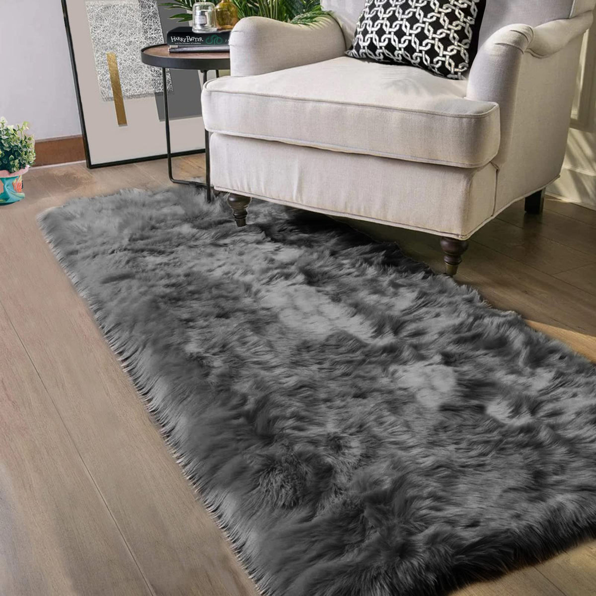 Latepis White Faux Fur Sheepskin Rug 4x6 for Living Room, Fuzzy Rugs Fluffy Washable Rug for Bedroom, Playroom, Luxury Room Decor, Rectangle
