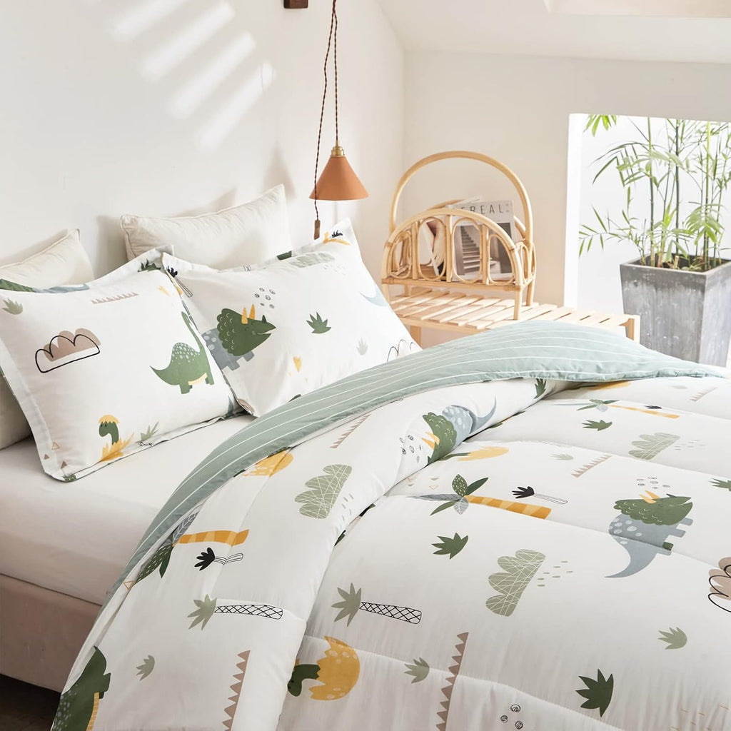 Joyreap Dinosaur Kids Cotton Comforter Set for Boys Girls, Twin Size 3pcs Cotton Bedding Comforter, Fresh Green Dinosaurs on White Design, Skin-Friendly Breathable for All Season- 68x88 inches