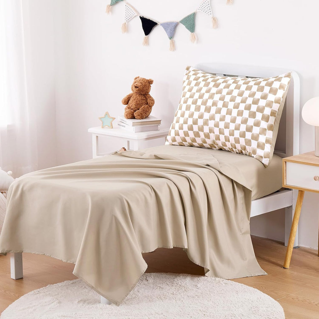 Wake In Cloud - Toddler Bedding Set for Boys Girls, Cute Gingham Grid Checkered, 4 Pieces Soft Crib Bed Set Including Comforter, Sheets and Pillowcase, Brown White