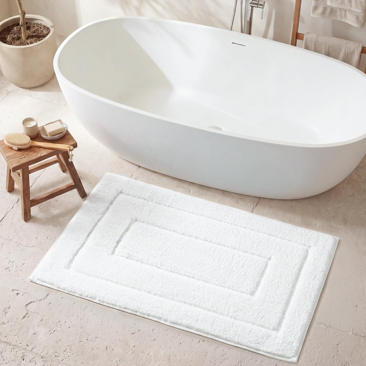 GRANNY SAYS Gray Bathroom Rug 16" x 24", Non-Slip Microfiber Bath Mat
