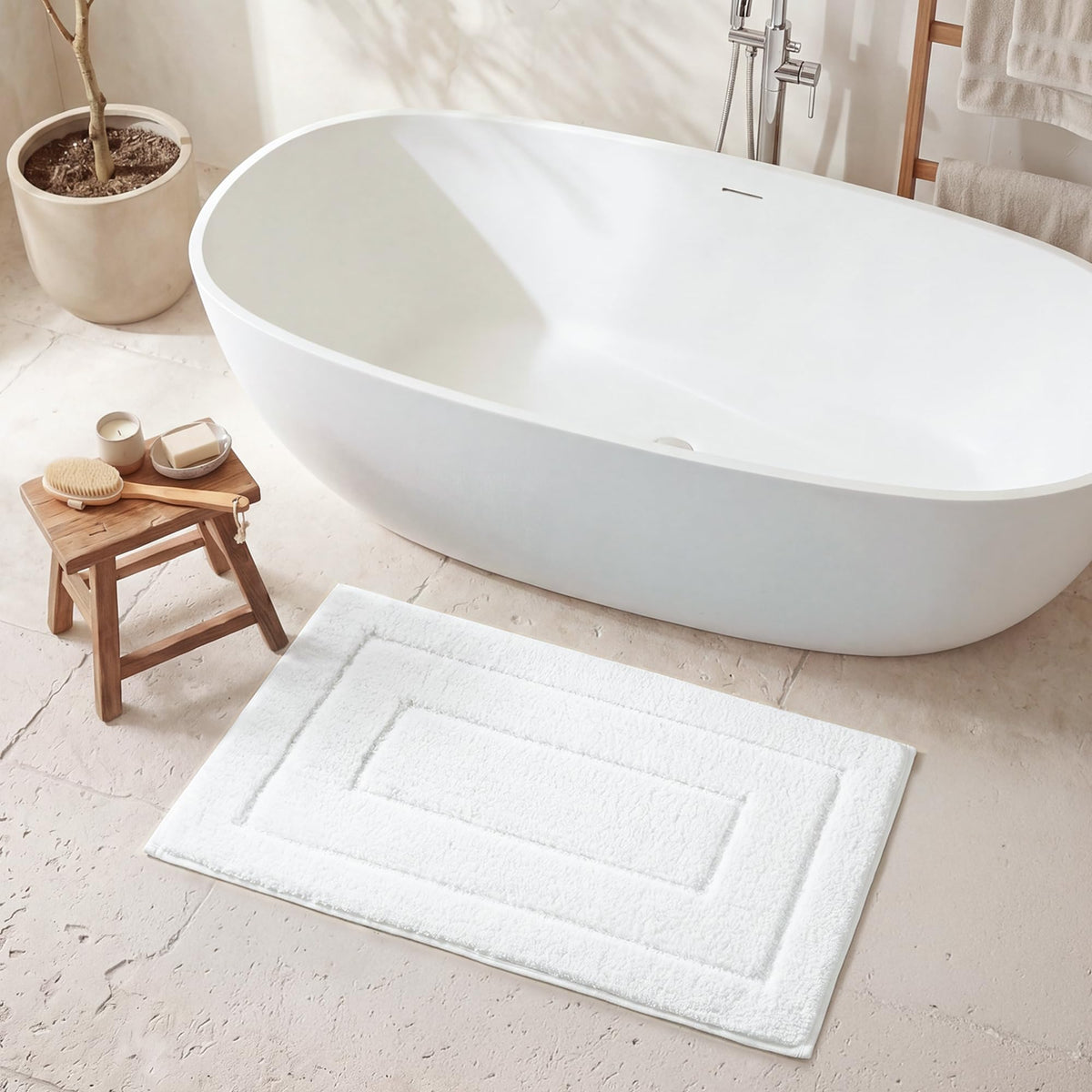GRANNY SAYS Gray Bathroom Rug 16" x 24", Non-Slip Microfiber Bath Mat