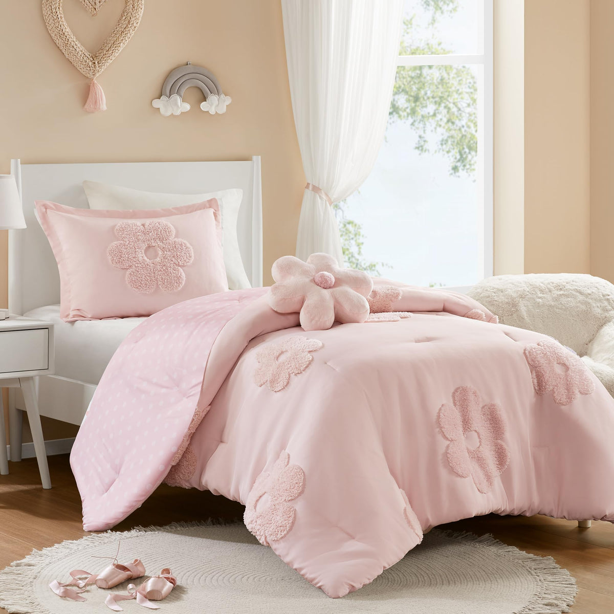 Intelligent Design Kids White Floral Queen Comforter Set for Girls, 4pc