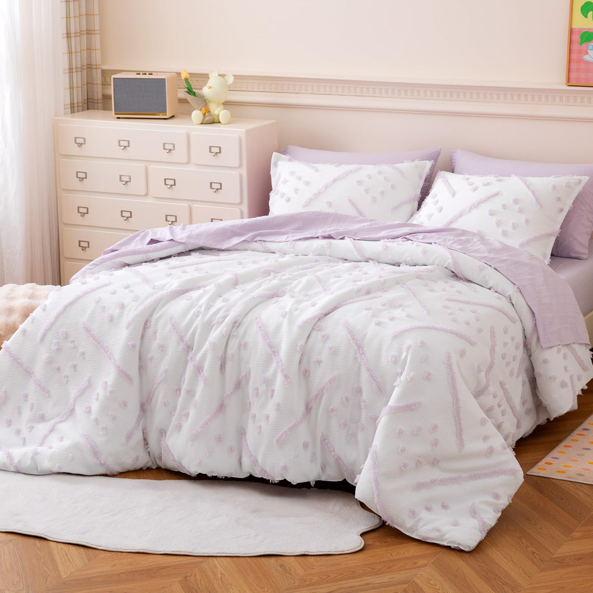 Amazon Basics Kids' Pink Bedding Set, 5-Piece Jacquard Bed-in-a-Bag with Comforter, Fitted Sheet, Flat Sheet, Pillowcase, Pillow Sham, Deep Pocket 16", All-Season, Pink Tufted, Twin