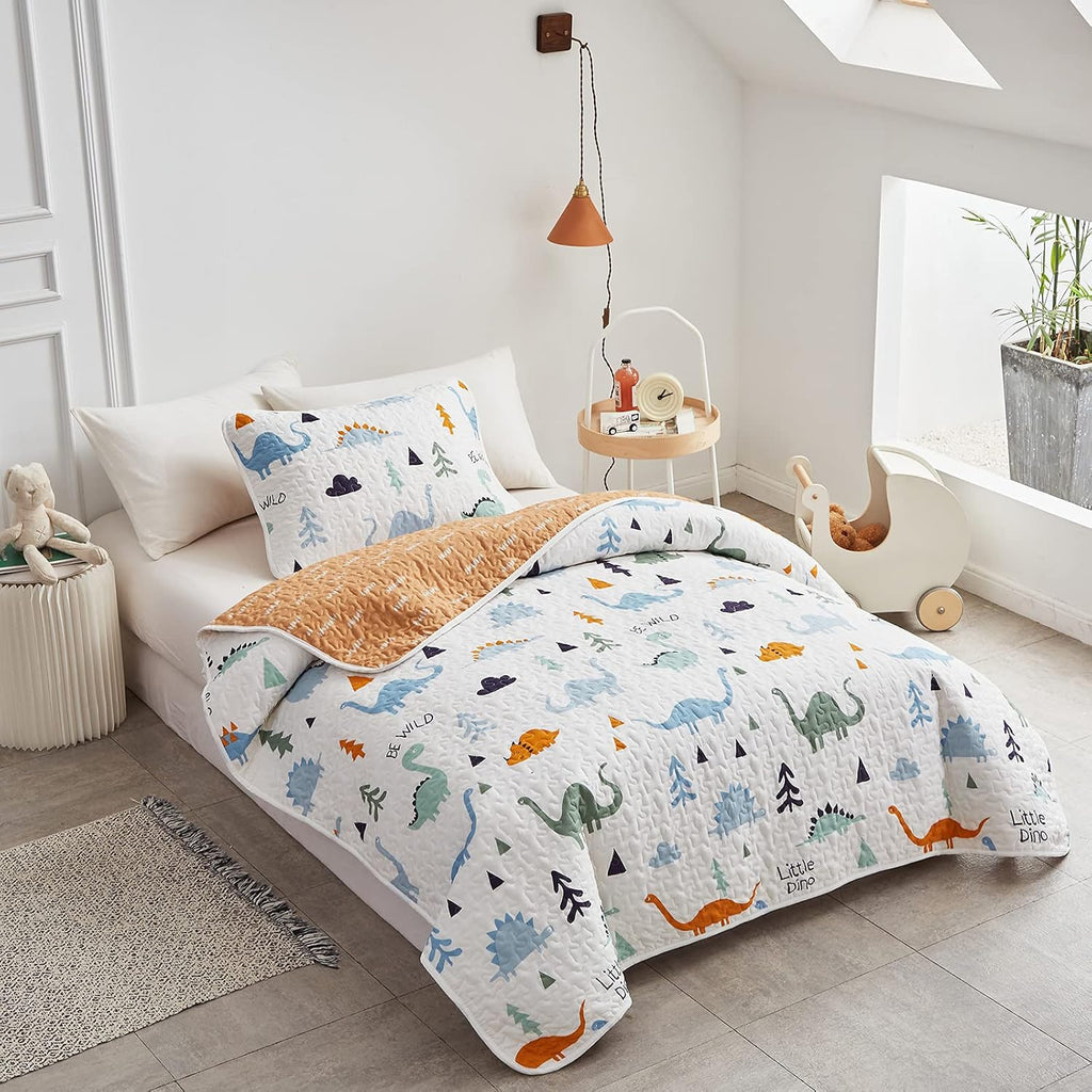 Joyreap 3-Piece Cotton Quilt Set Full/Queen, Cute Dinosaur Reversible Design for Kids Boys n Girls, Breathable Quilt Bedspread Bed Cover for All Season, 1 Quilt and 2 Pillow Shams- 90x90 inches