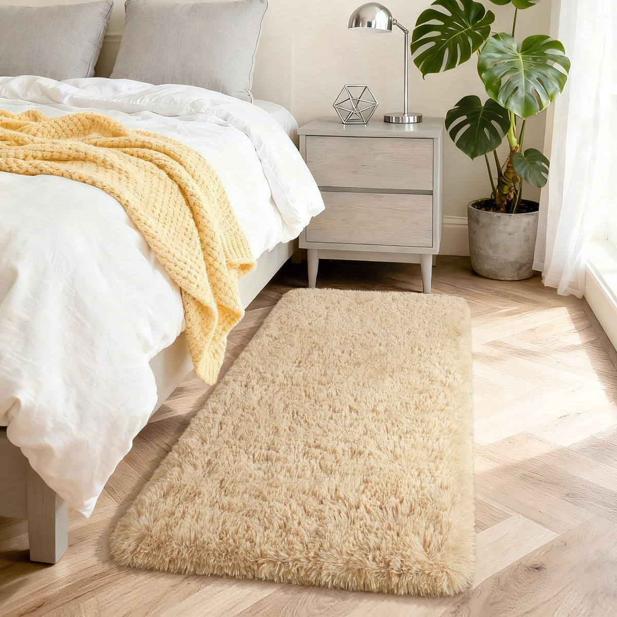 Merelax Soft Area Rug for Livingroom Bedroom, Machine Washable 4x6 Black Rugs Fluffy Shaggy Bedside Rug, Non Slip Indoor Carpet for Nursery Kids Room Home Decor Aesthetic