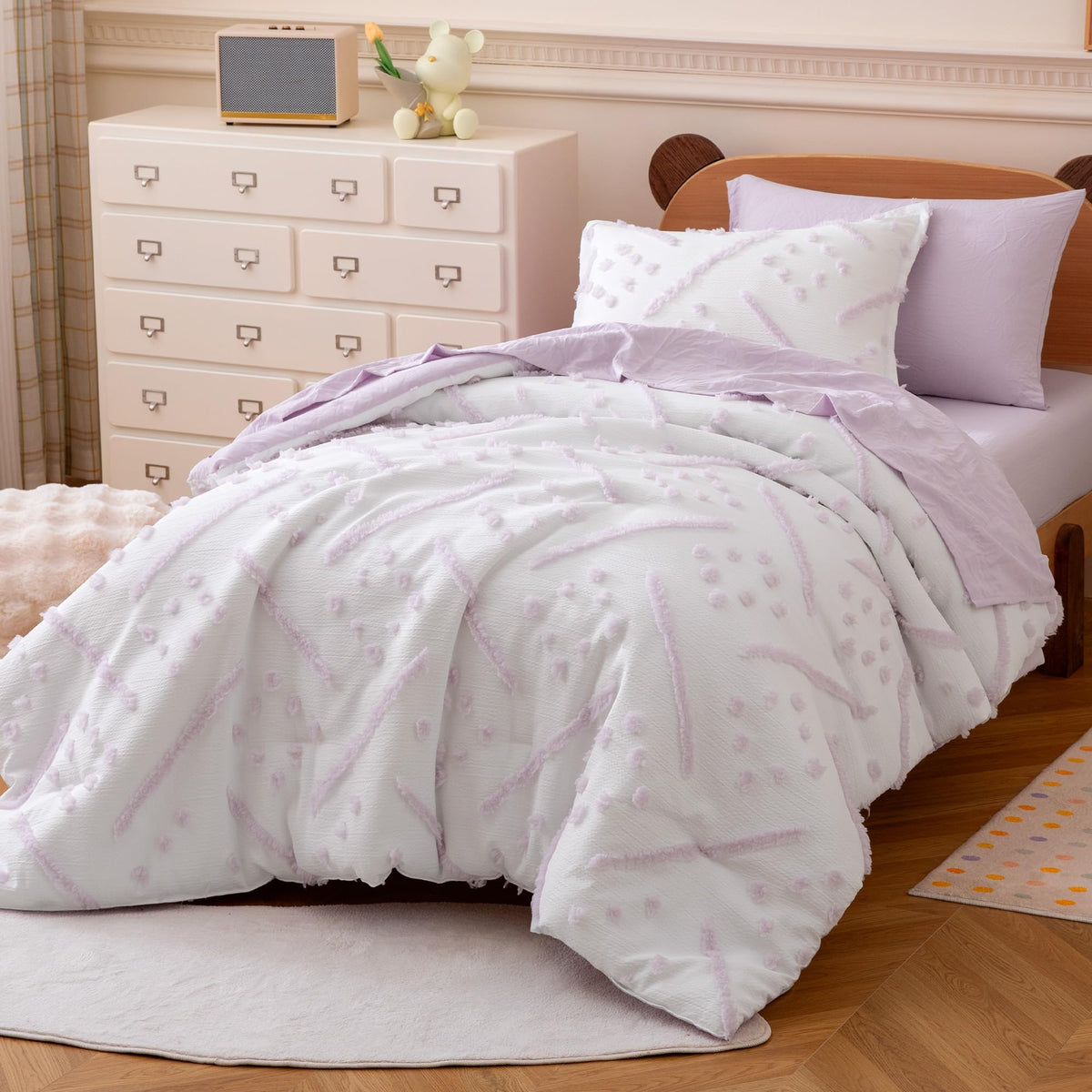 Amazon Basics Kids' Pink Bedding Set, 5-Piece Jacquard Bed-in-a-Bag with Comforter, Fitted Sheet, Flat Sheet, Pillowcase, Pillow Sham, Deep Pocket 16", All-Season, Pink Tufted, Twin