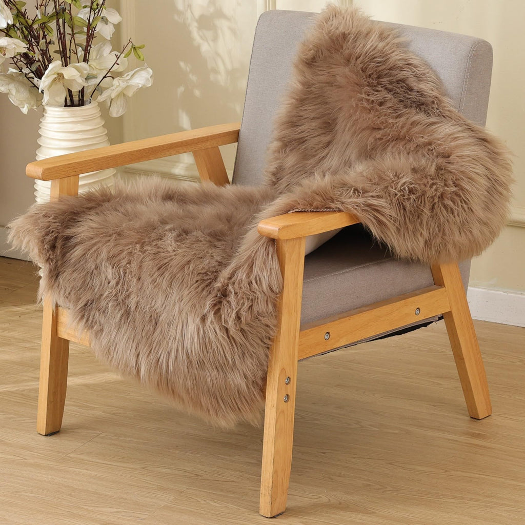 ORINOVA White Faux Sheepskin Fuzzy Fur Rugs for Bedroom Small Machine Washable Fluffy Area Rugs for Living Room 2x4 Shag Nursery Rug