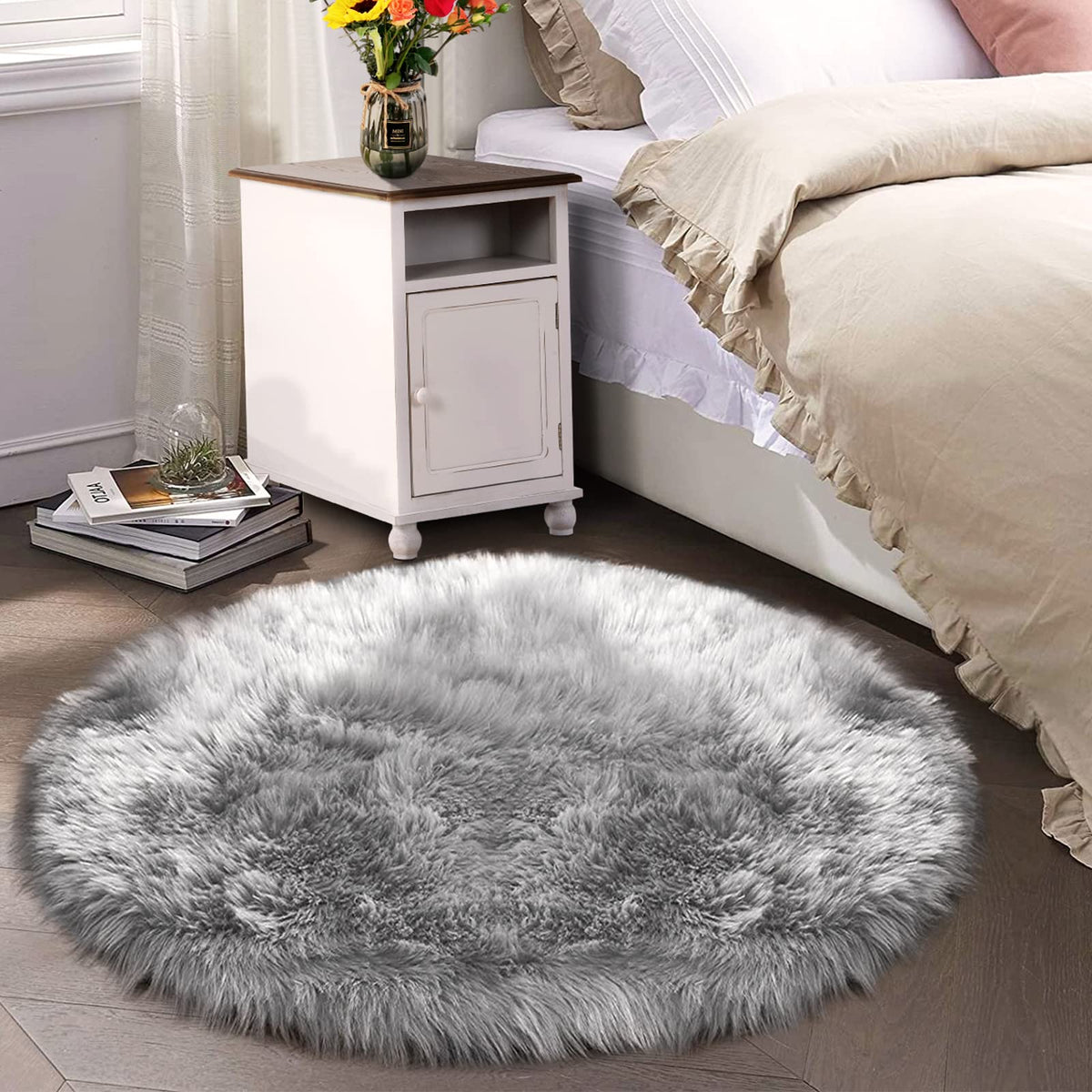 Latepis White Faux Fur Sheepskin Rug 4x6 for Living Room, Fuzzy Rugs Fluffy Washable Rug for Bedroom, Playroom, Luxury Room Decor, Rectangle
