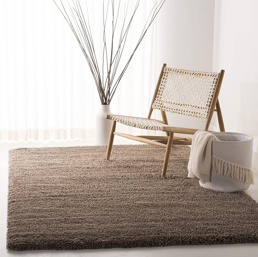 SAFAVIEH Area Rug 4x6 - California Shag Collection - Ivory, Non-Shedding & Easy to Clean, Ultra Plush Thick Pile, Ideal for Living Room, Bedroom, Dining Space (SG151-1212)