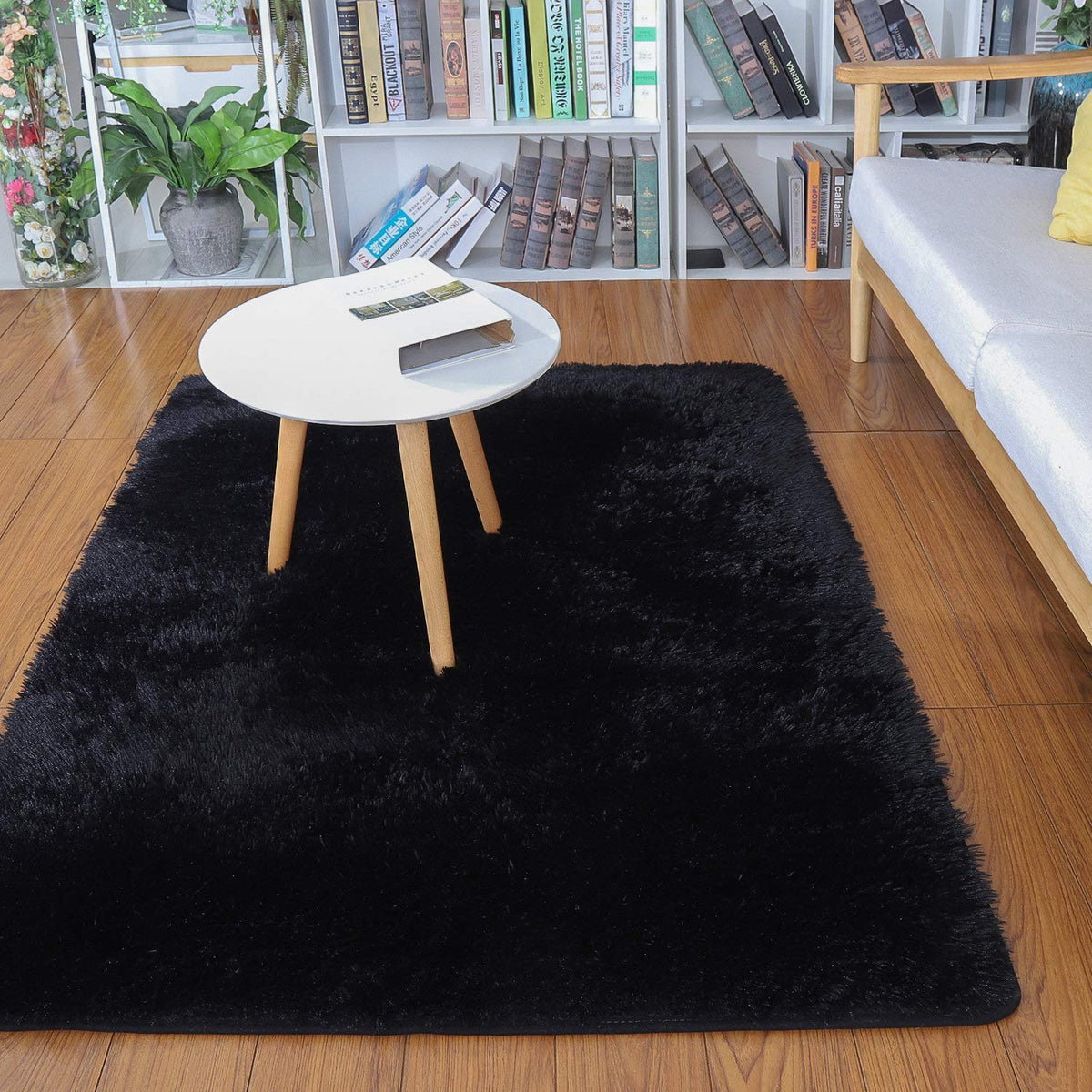 Merelax Soft Area Rug for Livingroom Bedroom, Machine Washable 4x6 Black Rugs Fluffy Shaggy Bedside Rug, Non Slip Indoor Carpet for Nursery Kids Room Home Decor Aesthetic