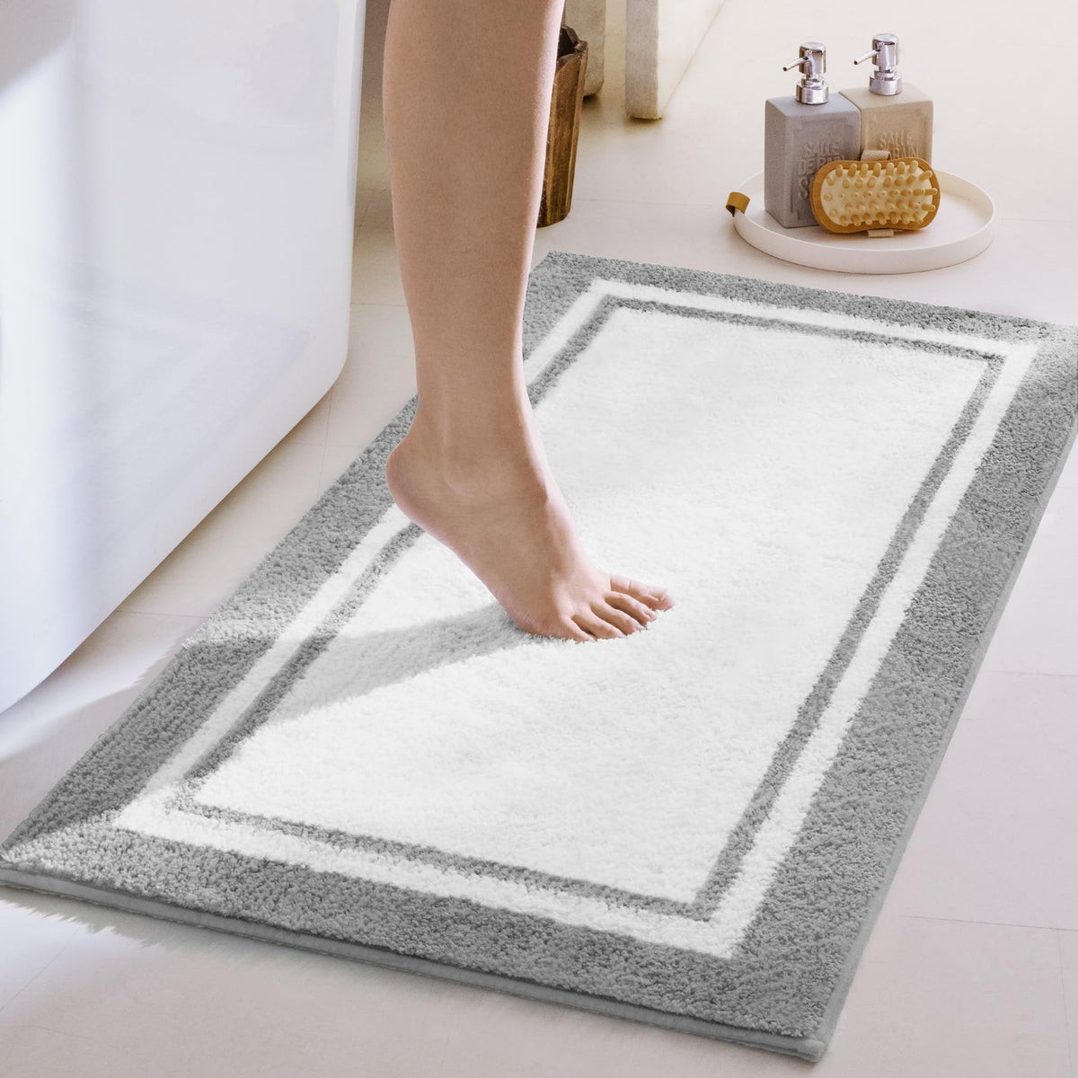 GRANNY SAYS Gray Bathroom Rug 16" x 24", Non-Slip Microfiber Bath Mat
