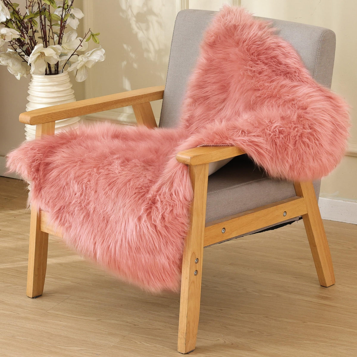 ORINOVA White Faux Sheepskin Fuzzy Fur Rugs for Bedroom Small Machine Washable Fluffy Area Rugs for Living Room 2x4 Shag Nursery Rug
