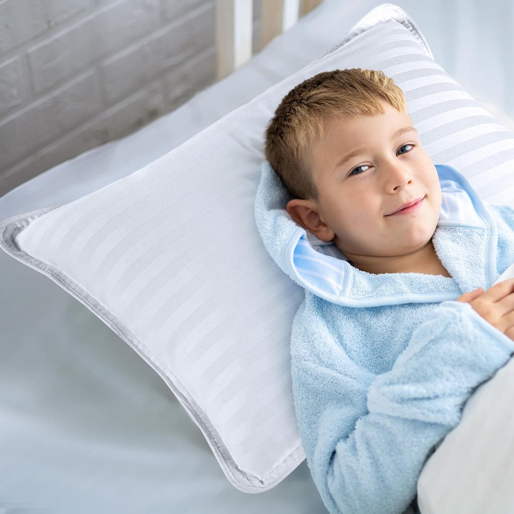 Utopia Bedding Toddler Pillow 2 Pack, Cotton Blend Shell 13x18 Inch, White