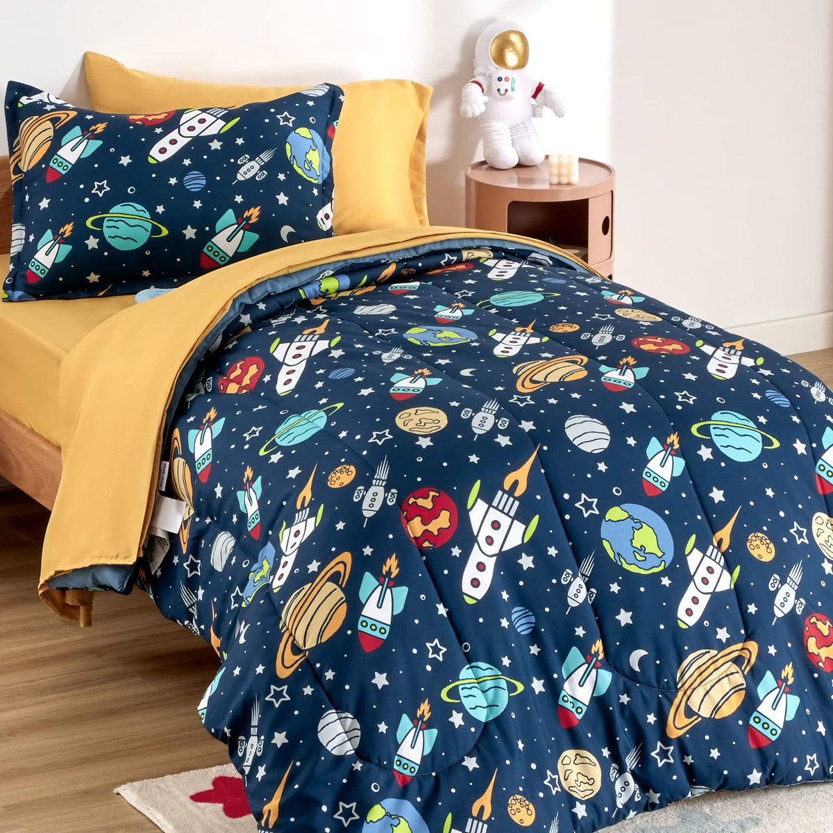 SLEEP ZONE Kids Bedding Twin Comforter Set - Super Soft & Cute Printed 2-Piece Comforter Set All Seasons for Boys, Girls, Fade Resistant, Machine Washable, Princess Castle