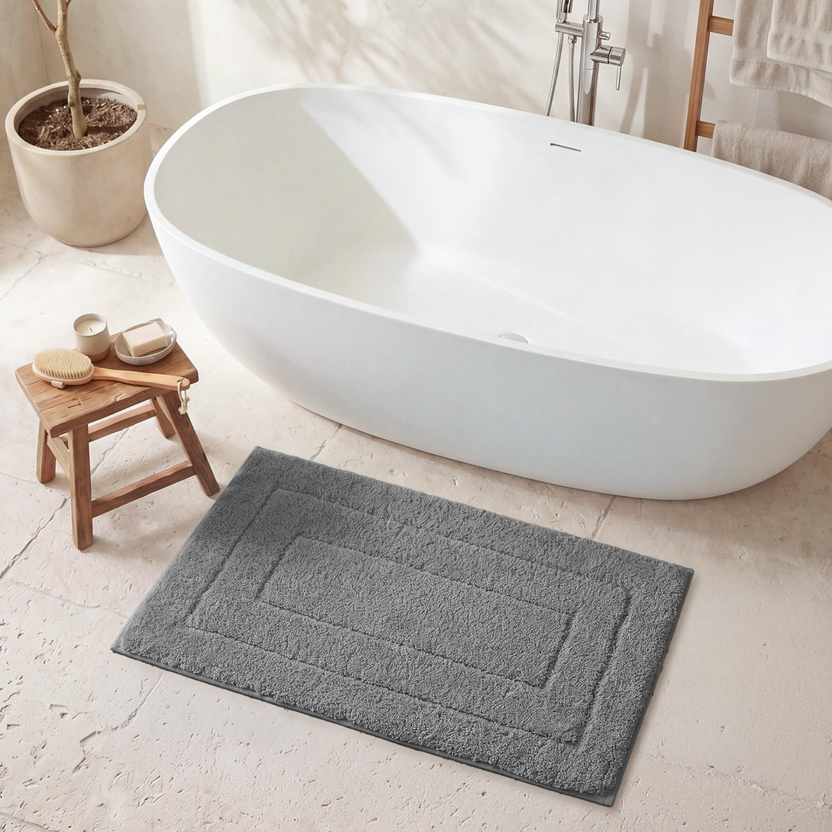 GRANNY SAYS Gray Bathroom Rug 16" x 24", Non-Slip Microfiber Bath Mat