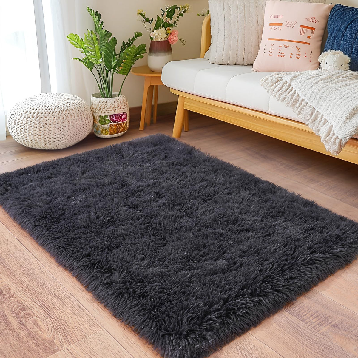 Black Rug for Bedroom, Soft Shaggy Modern Shag 4x6 Area Rugs for Living Room, Upgrade Non-Slip Plush Fluffy Carpet for Kids Boys Girls Room Dorm Home Decor Aesthetic