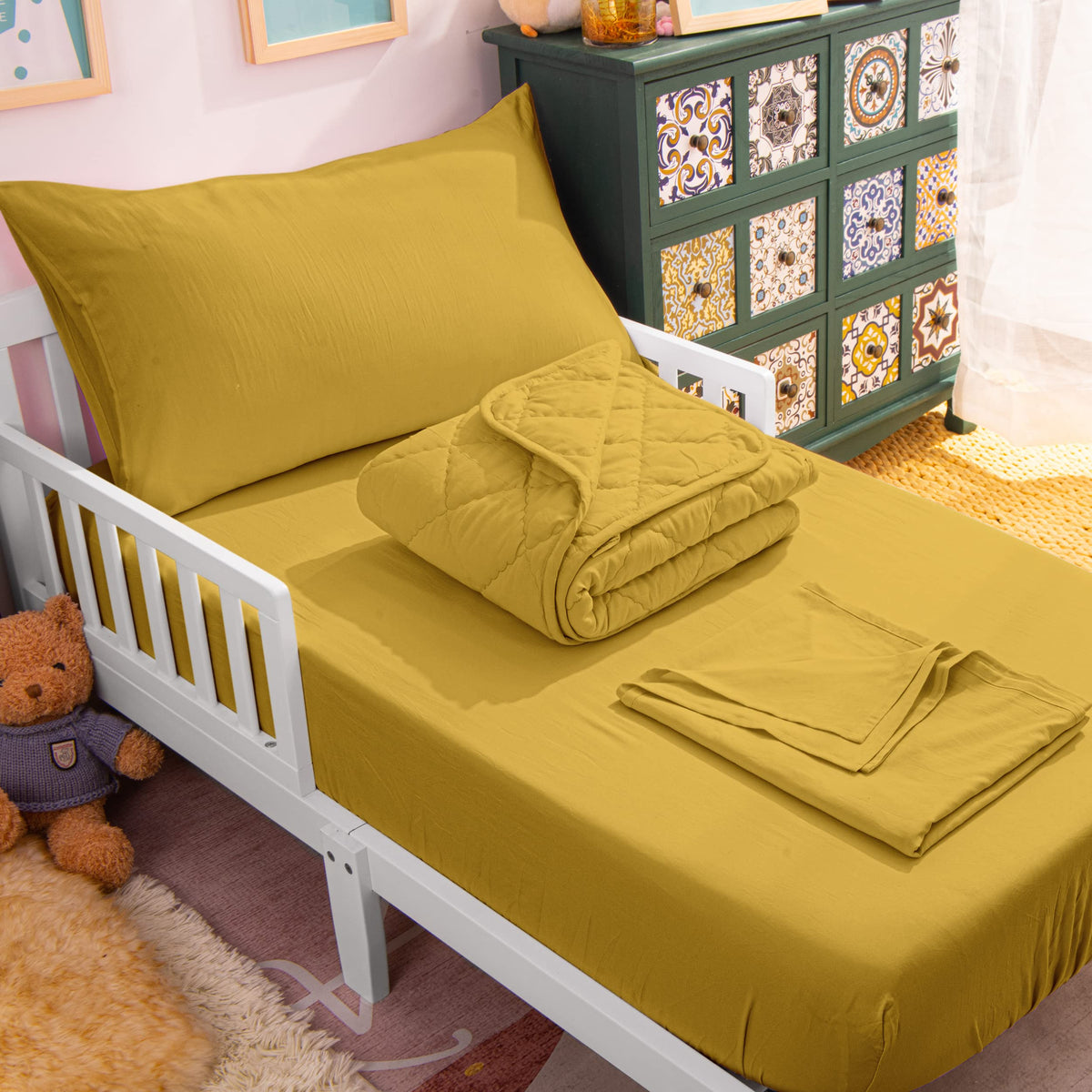 NTBAY Toddler Microfiber Bedding Set, 4 Piece, Pink