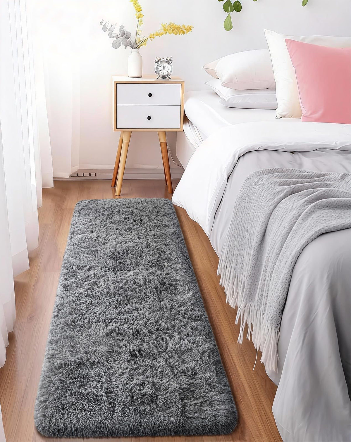 Ophanie Round Rugs 5Ft Ivory Circle Area Rug,Baby Nursery Living Room Bedroom Decor Circular Carpet 5 Foot,Fluffy Fuzzy Shag Plush Cream for Kids Boys Girls Teen with Over 99 pcs Pile fibers