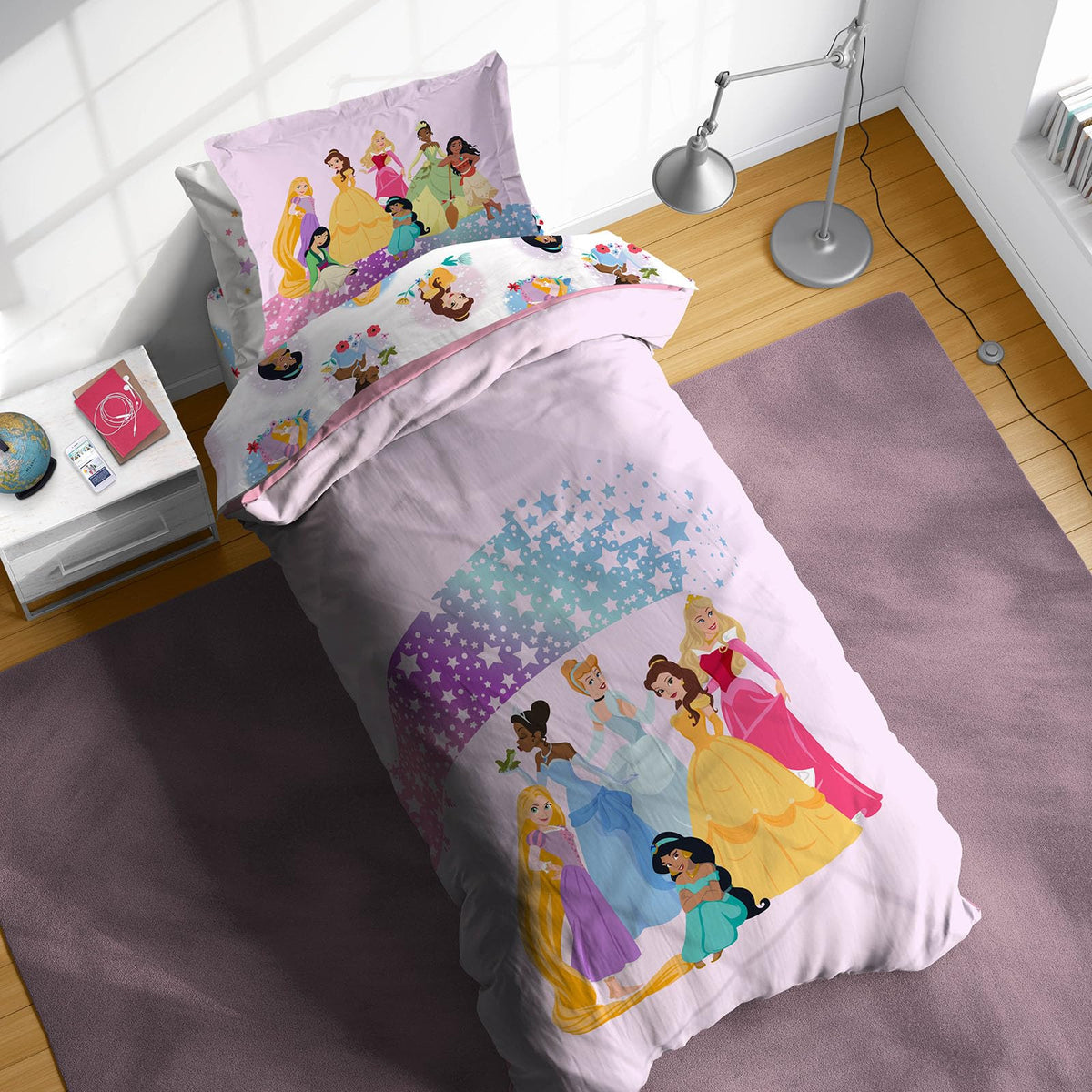 Sunny Side Up Bluey & Friends Full Comforter Set - 7 Piece Kids Bedding Includes Comforter, Sheets & Pillow Cover - Super Soft Microfiber Bed Set