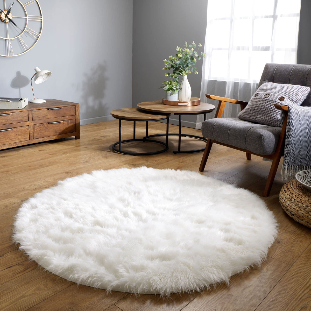 Latepis White Faux Fur Sheepskin Rug 4x6 for Living Room, Fuzzy Rugs Fluffy Washable Rug for Bedroom, Playroom, Luxury Room Decor, Rectangle