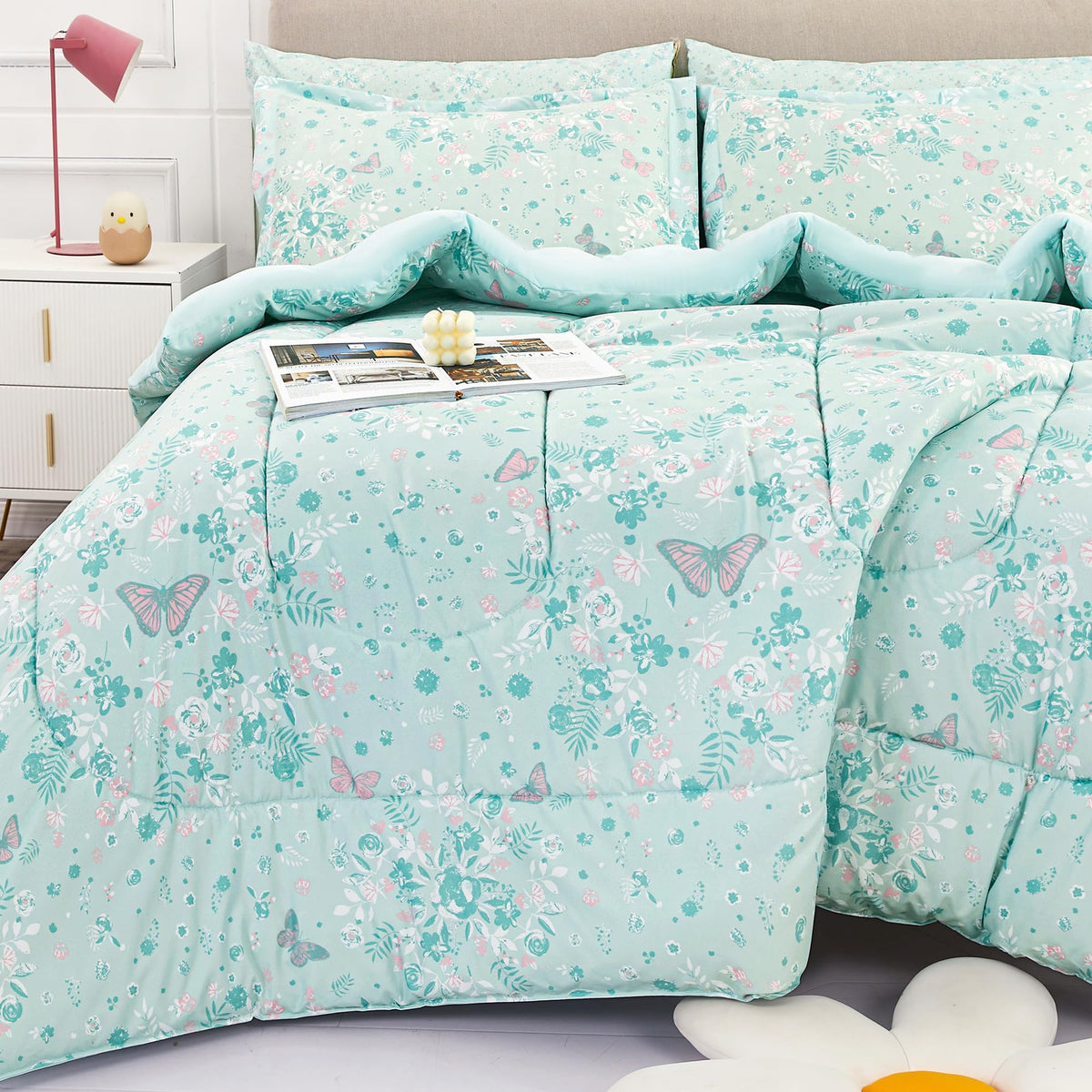 Viviland Kids Twin Bedding Sets, Boys Comforter, White Car