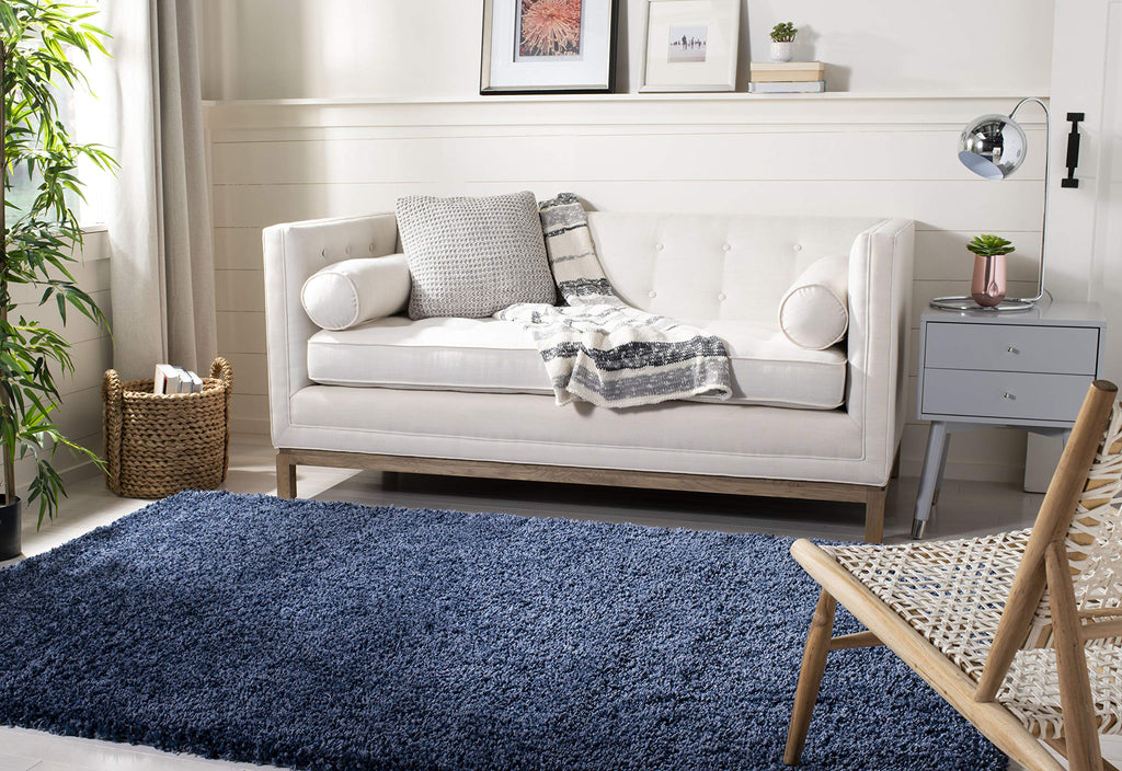 SAFAVIEH Area Rug 4x6 - California Shag Collection - Ivory, Non-Shedding & Easy to Clean, Ultra Plush Thick Pile, Ideal for Living Room, Bedroom, Dining Space (SG151-1212)