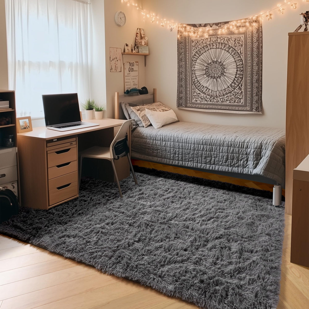 Area Rugs for Bedroom Living Room, 4x6 Fluffy Grey and Black Geometric Rug