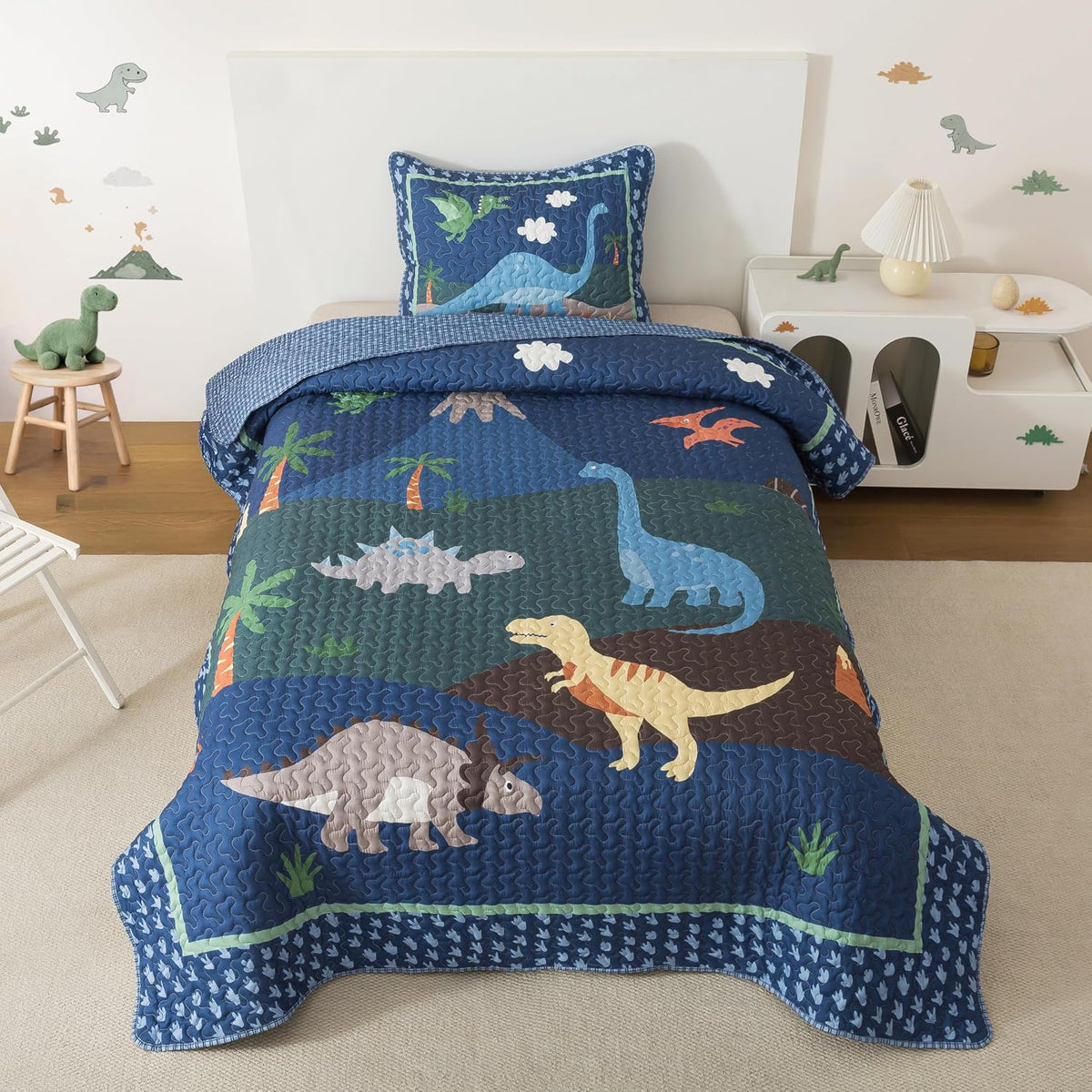Soul & Lane - Dinosaur Quilt Set, Kids Dino Bedding, Twin with 1 Sham
