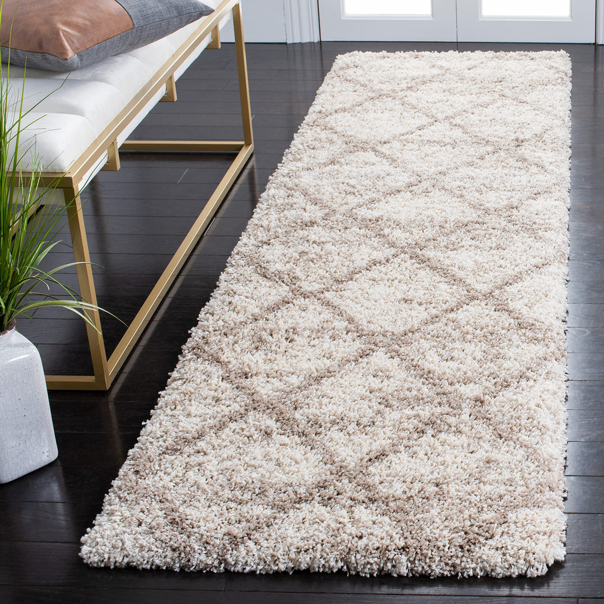 SAFAVIEH Hudson Shag Accent Rug 3'x5', Soft Plush Grey & Beige SGH281J