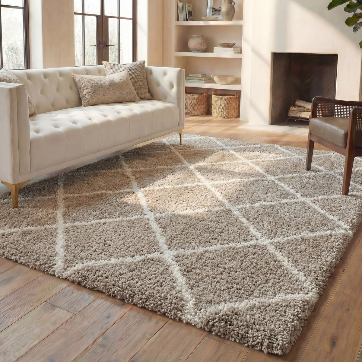 SAFAVIEH Hudson Shag Accent Rug 3'x5', Soft Plush Grey & Beige SGH281J