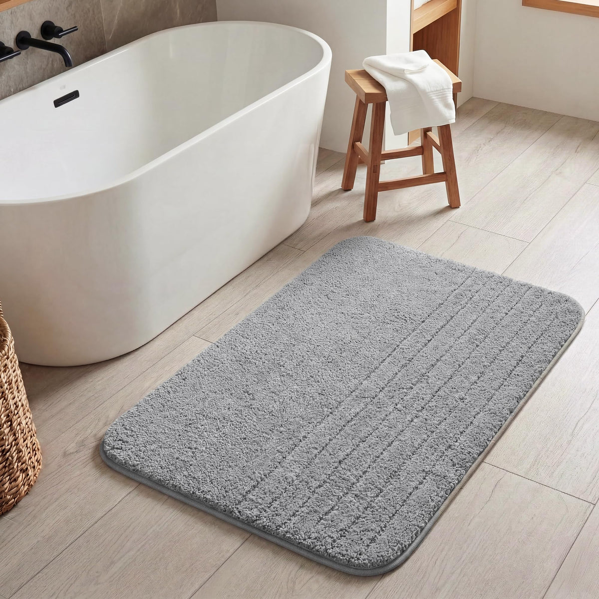 GRANNY SAYS Gray Bathroom Rug 16" x 24", Non-Slip Microfiber Bath Mat
