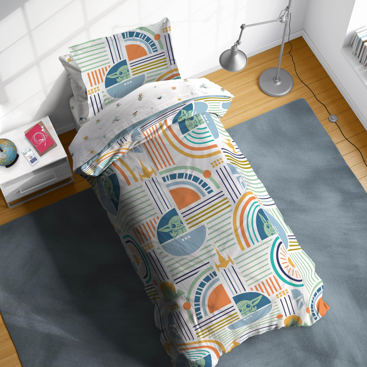Sunny Side Up Bluey & Friends Full Comforter Set - 7 Piece Kids Bedding Includes Comforter, Sheets & Pillow Cover - Super Soft Microfiber Bed Set