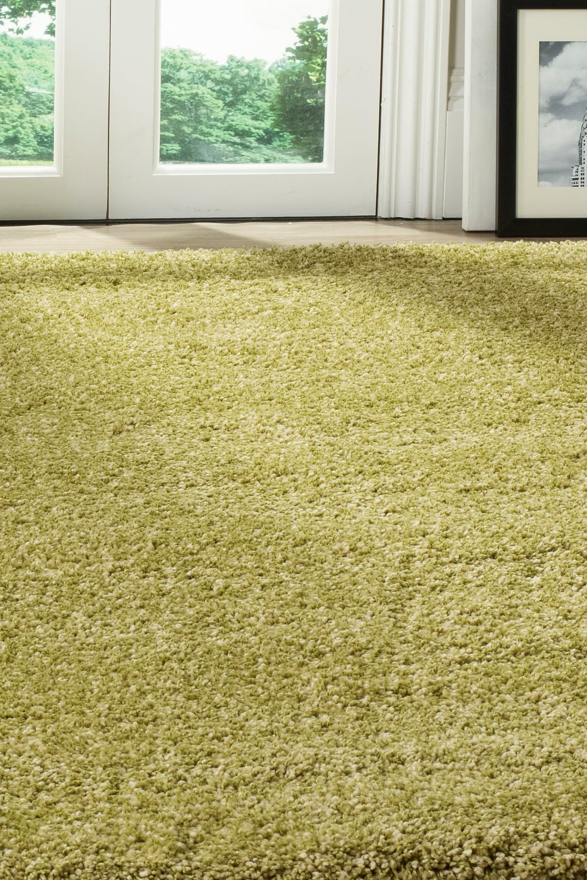 SAFAVIEH Area Rug 4x6 - California Shag Collection - Ivory, Non-Shedding & Easy to Clean, Ultra Plush Thick Pile, Ideal for Living Room, Bedroom, Dining Space (SG151-1212)