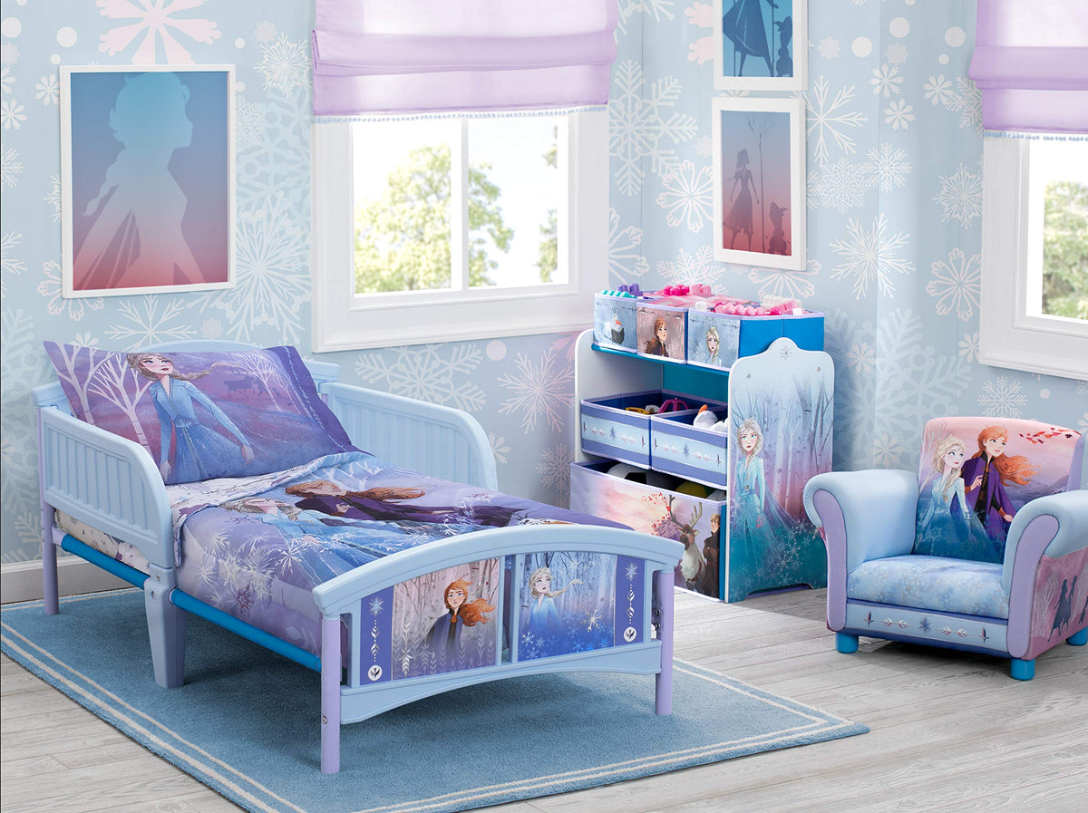 Disney 4 Piece Minnie's Fluttery Friends Toddler Bedding Set, Lavender