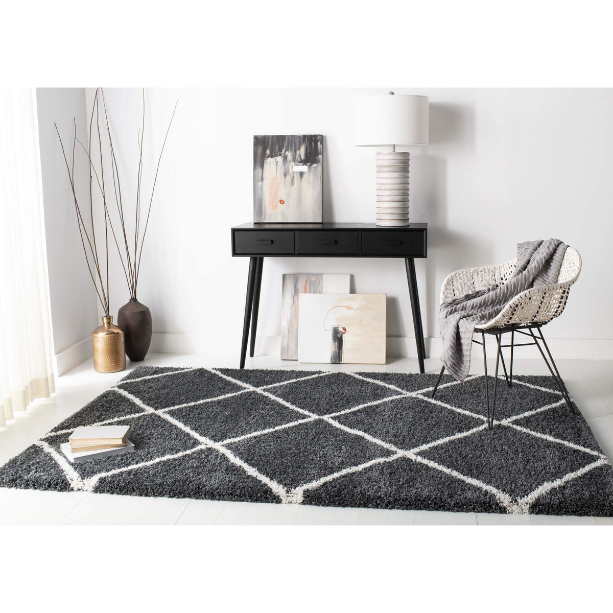 SAFAVIEH Hudson Shag Accent Rug 3'x5', Soft Plush Grey & Beige SGH281J