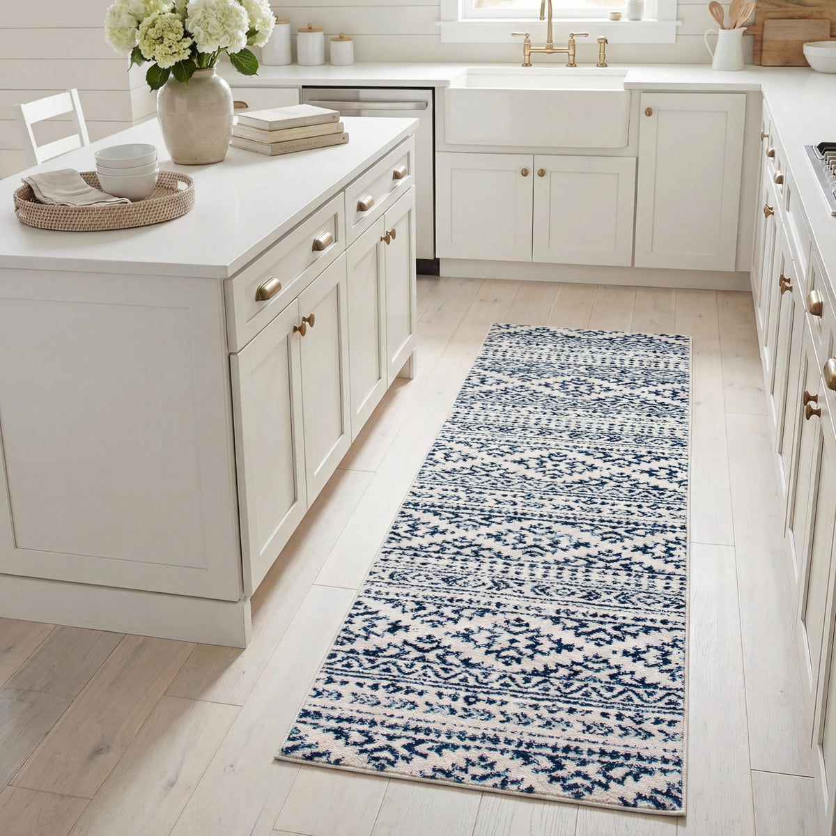 SAFAVIEH Tulum Area Rug 8x10, Large Ivory & Grey TUL272A