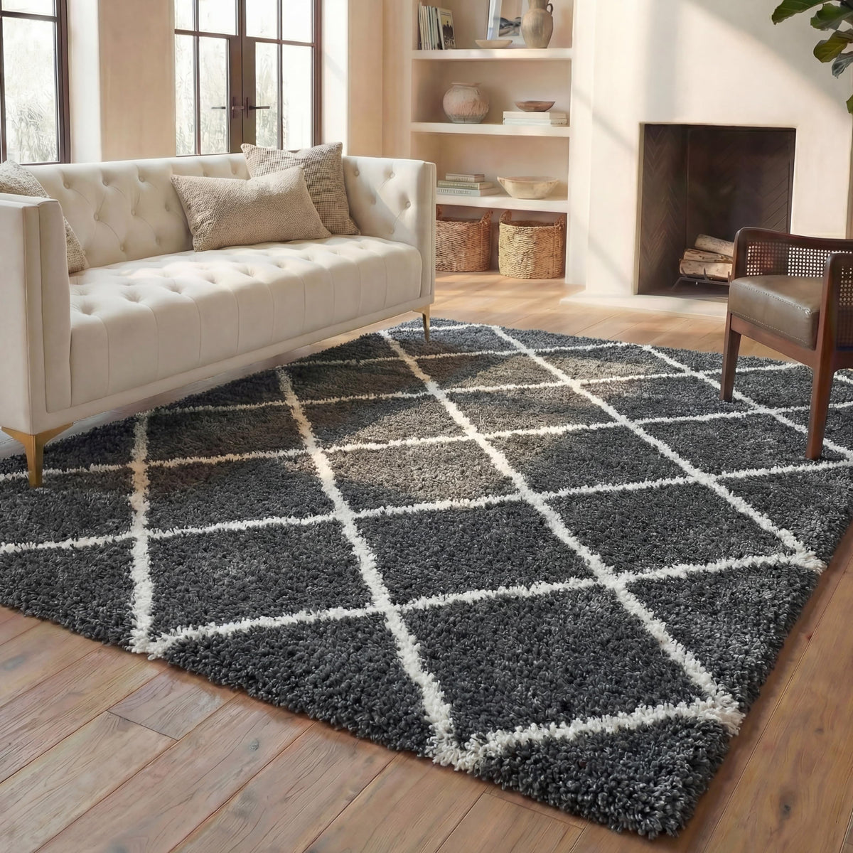 SAFAVIEH Hudson Shag Accent Rug 3'x5', Soft Plush Grey & Beige SGH281J